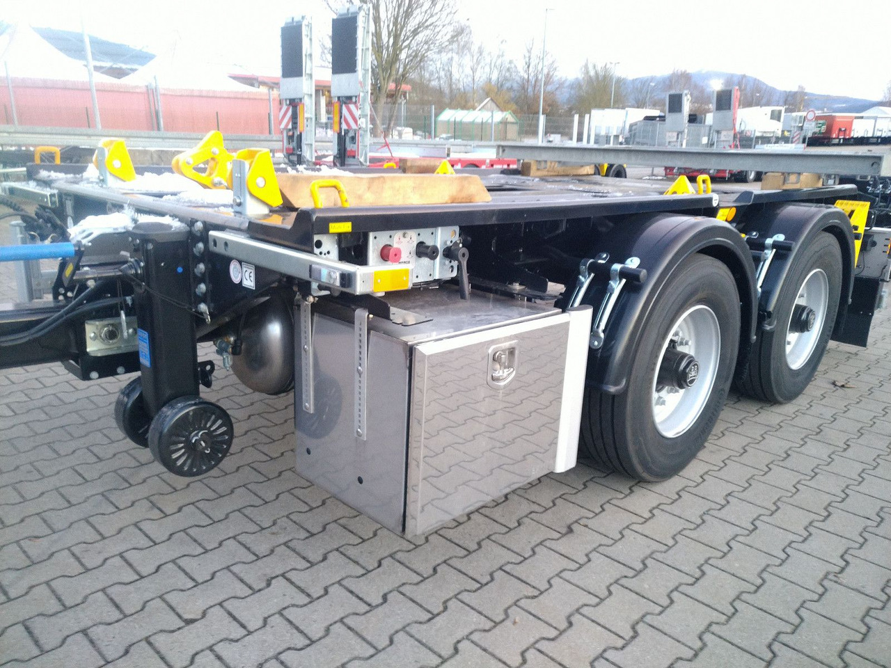 Hüffermann 2-ACHS-MINI-CARRIER MULTIFIX verzinkt NEU BPW Hüffermann 2-ACHS-MINI-CARRIER MULTIFIX verzinkt NEU BPW - مقطورة هوك ليفت/ لود لوجر: صورة 3 Hüffermann 2-ACHS-MINI-CARRIER MULTIFIX verzinkt NEU BPW Hüffermann 2-ACHS-MINI-CARRIER MULTIFIX verzinkt NEU BPW - مقطورة هوك ليفت/ لود لوجر: صورة 3