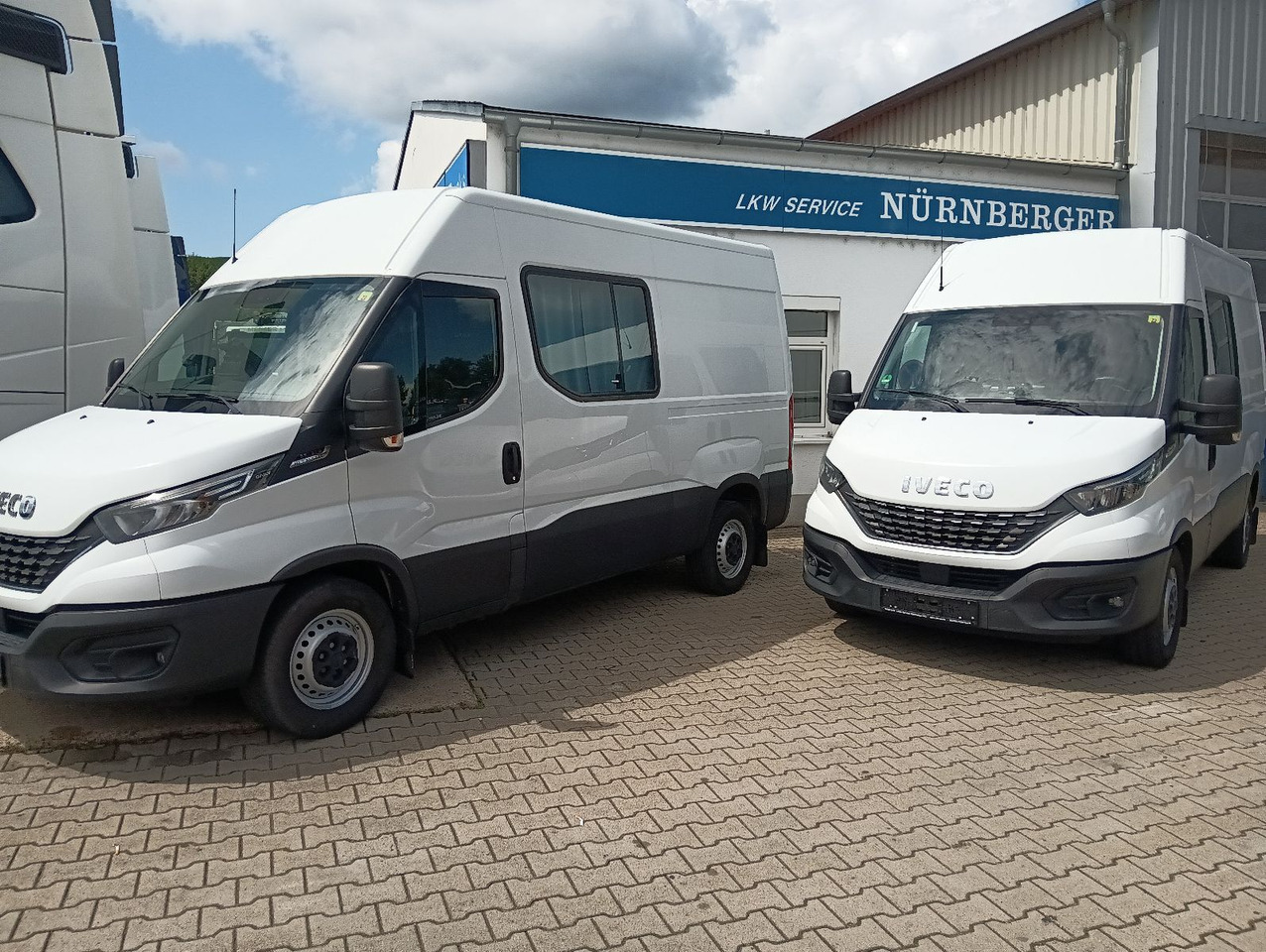 Iveco Daily Kasten HKa 35S21 V WB3520 AHK, Standheizun - فان: صورة 4 Iveco Daily Kasten HKa 35S21 V WB3520 AHK, Standheizun - فان: صورة 4