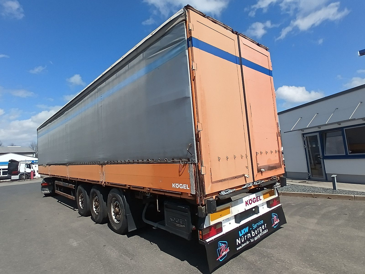 Kögel SN24BORDWANDSIDER EDSCHA BPW Disc Lift Portaltür - نصف مقطورة ستارة: صورة 2 Kögel SN24BORDWANDSIDER EDSCHA BPW Disc Lift Portaltür - نصف مقطورة ستارة: صورة 2