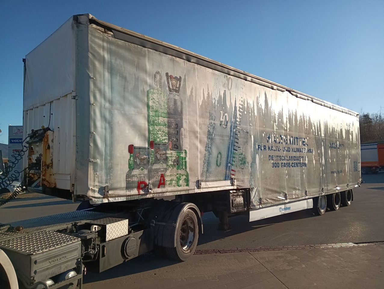 Krone SDP 27 12,2m JUMBO BPW 235/75R17,5 Reifen 90% - عربة منخفضة مسطحة نصف مقطورة: صورة 4 Krone SDP 27 12,2m JUMBO BPW 235/75R17,5 Reifen 90% - عربة منخفضة مسطحة نصف مقطورة: صورة 4