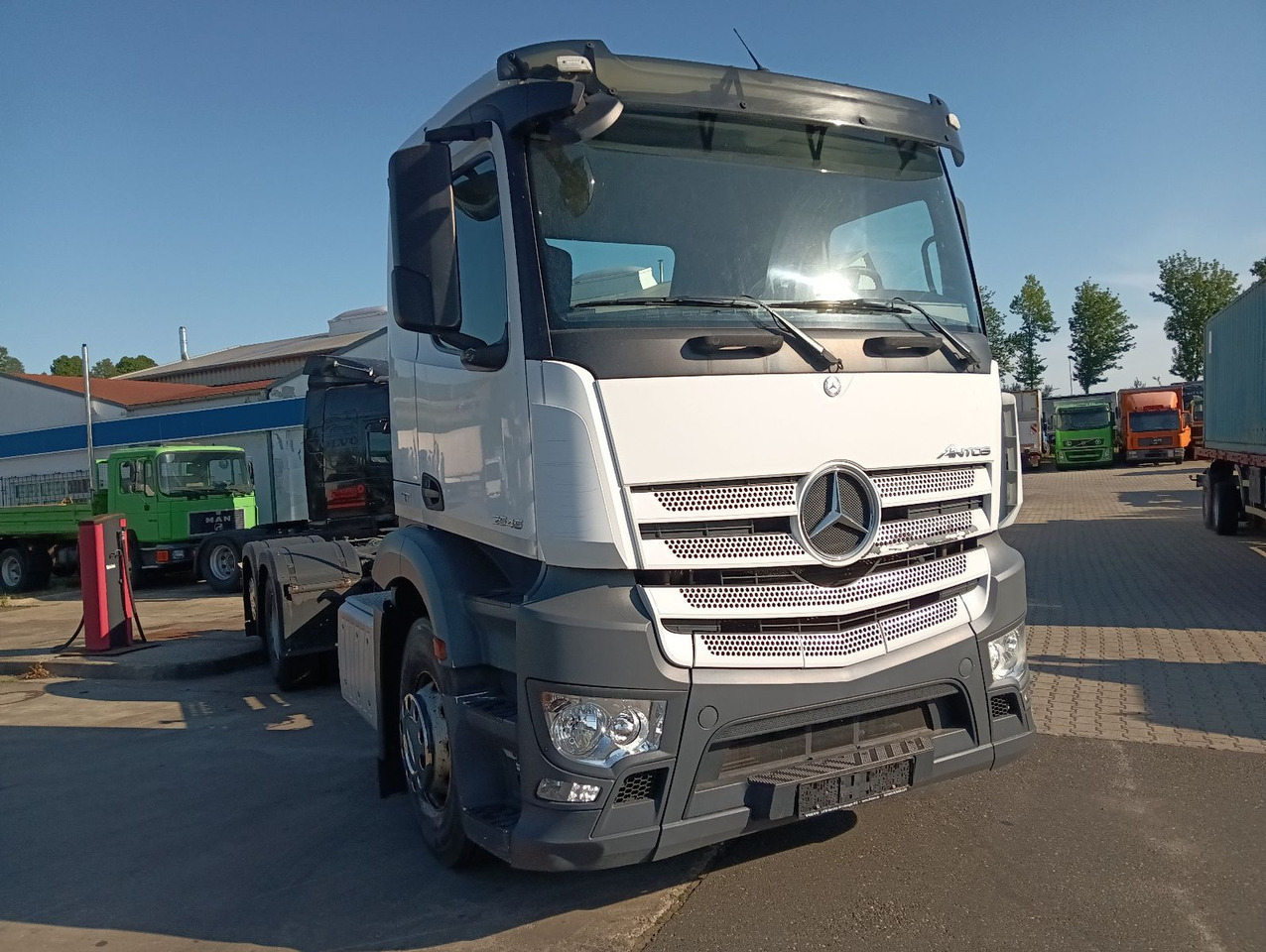 Mercedes-Benz 2545 6x2 Lenk/Lift MEILLER RK2070 Luft/Luft - شاحنة هيكل كابينة: صورة 1 Mercedes-Benz 2545 6x2 Lenk/Lift MEILLER RK2070 Luft/Luft - شاحنة هيكل كابينة: صورة 1