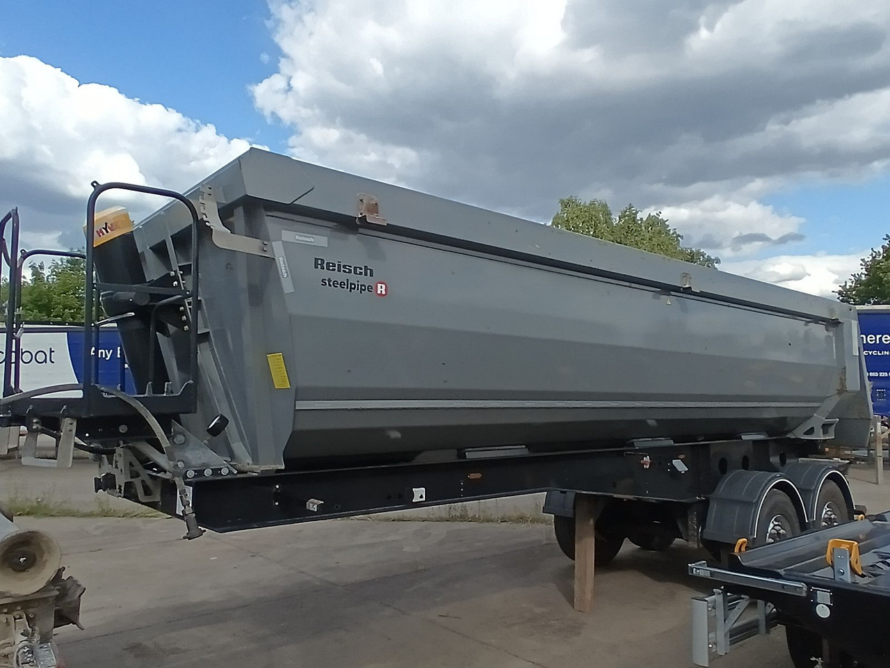 Reisch RHKS-2-SR07 25m3 2-A HARDOX ALCOA FullOption5,3t - قلابة نصف مقطورة نصف مقطورة قلابة: صورة 2 Reisch RHKS-2-SR07 25m3 2-A HARDOX ALCOA FullOption5,3t - قلابة نصف مقطورة نصف مقطورة قلابة: صورة 2
