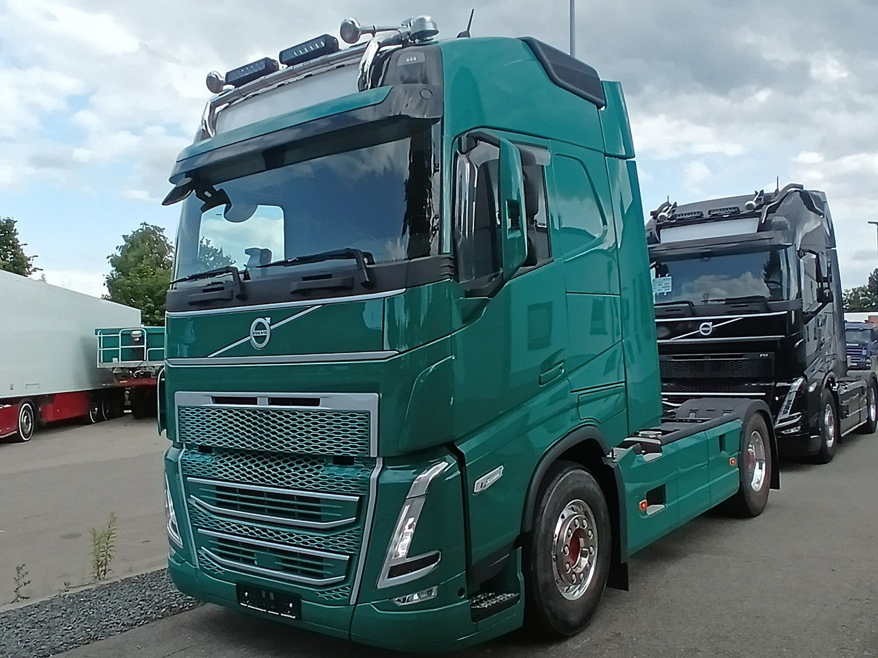 Volvo FH 500 4x2T Globe Voll-Luft ACC I-PARC NaviALCOA - وحدة جر: صورة 2 Volvo FH 500 4x2T Globe Voll-Luft ACC I-PARC NaviALCOA - وحدة جر: صورة 2
