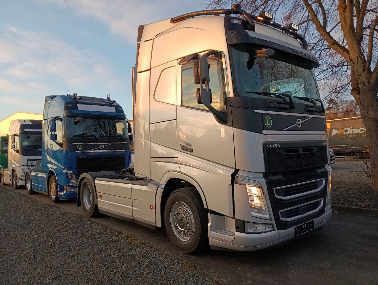 Volvo FH460 Globe FullSpoiler TV I-PARC 2xTank German - وحدة جر: صورة 1 Volvo FH460 Globe FullSpoiler TV I-PARC 2xTank German - وحدة جر: صورة 1