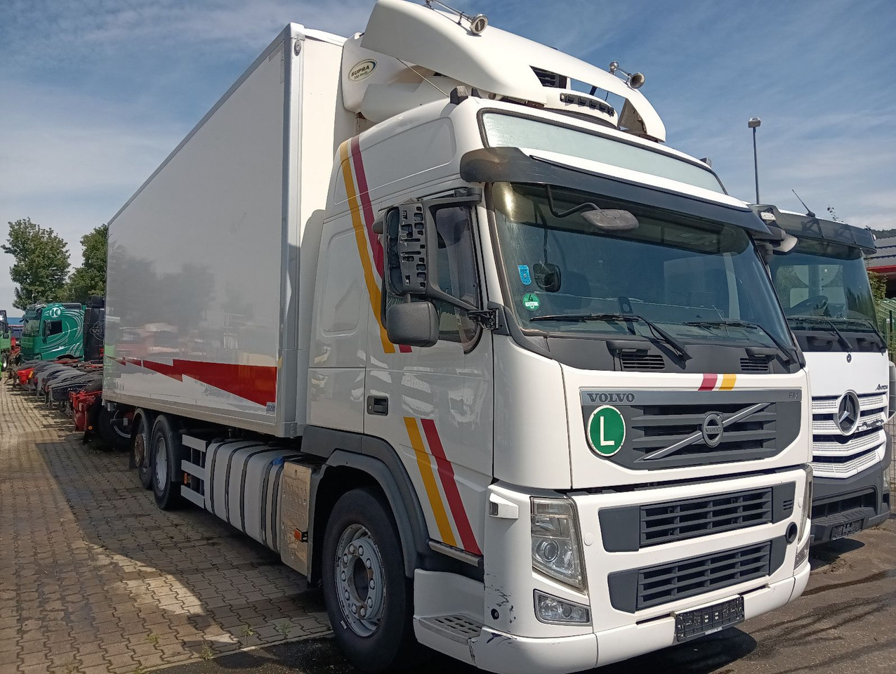 Volvo FM13-460 EEV 6x2R CarrierSupra550 7,3m LBW1.5t - شاحنة الفريزر: صورة 3 Volvo FM13-460 EEV 6x2R CarrierSupra550 7,3m LBW1.5t - شاحنة الفريزر: صورة 3