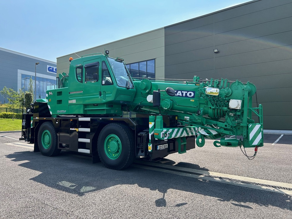 KATO CR-250Rv - 25 Ton City Crane - Excellent Condition - موبايل كرين: صورة 1 KATO CR-250Rv - 25 Ton City Crane - Excellent Condition - موبايل كرين: صورة 1