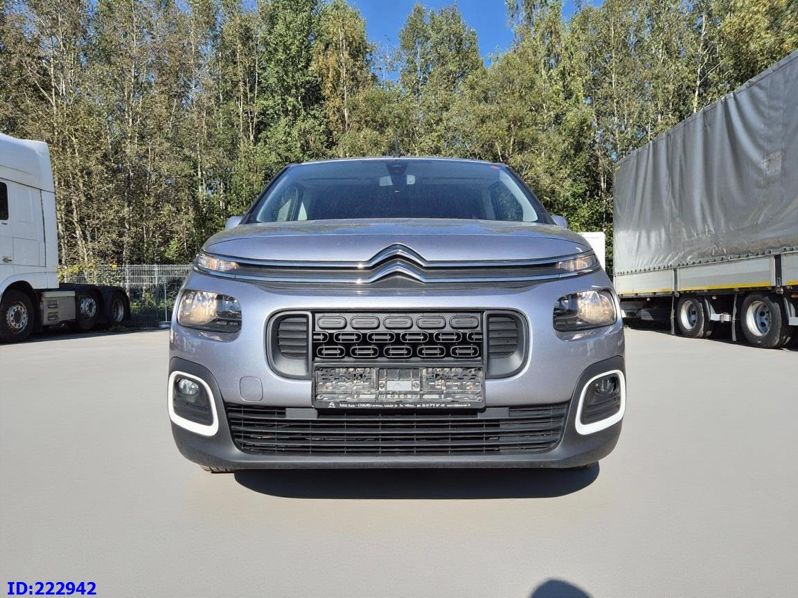 CITROEN Berlingo - سيارة: صورة 2 CITROEN Berlingo - سيارة: صورة 2