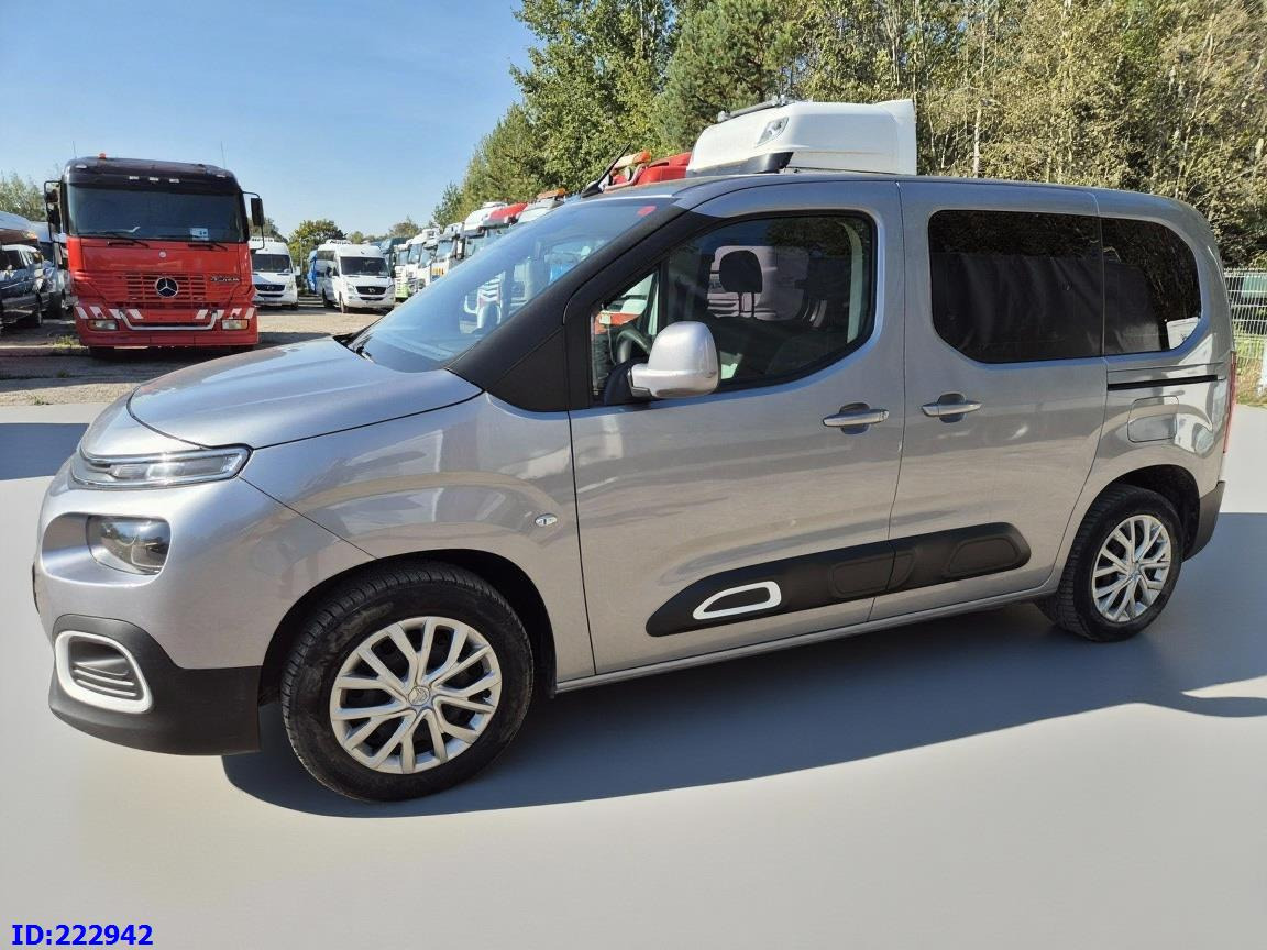 CITROEN Berlingo - سيارة: صورة 1 CITROEN Berlingo - سيارة: صورة 1