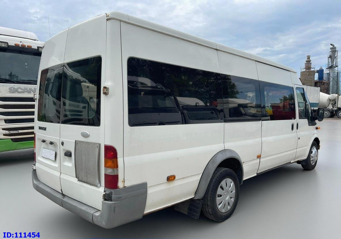 FORD Transit Manual 17-seater - مركبة كوتش: صورة 4 FORD Transit Manual 17-seater - مركبة كوتش: صورة 4