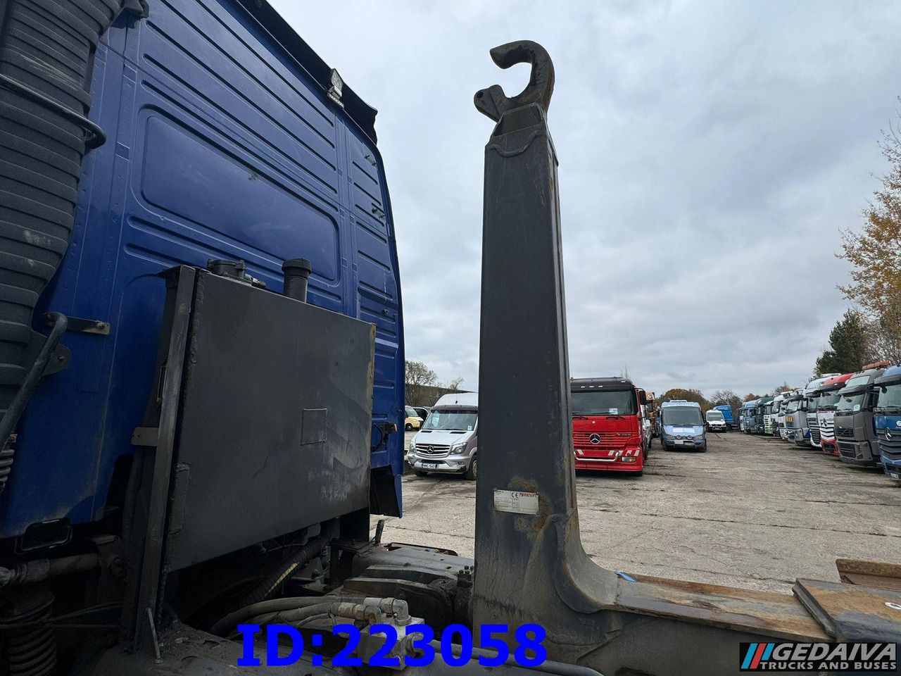 HIAB Multilift XR21S53 - آليات: صورة 1 HIAB Multilift XR21S53 - آليات: صورة 1