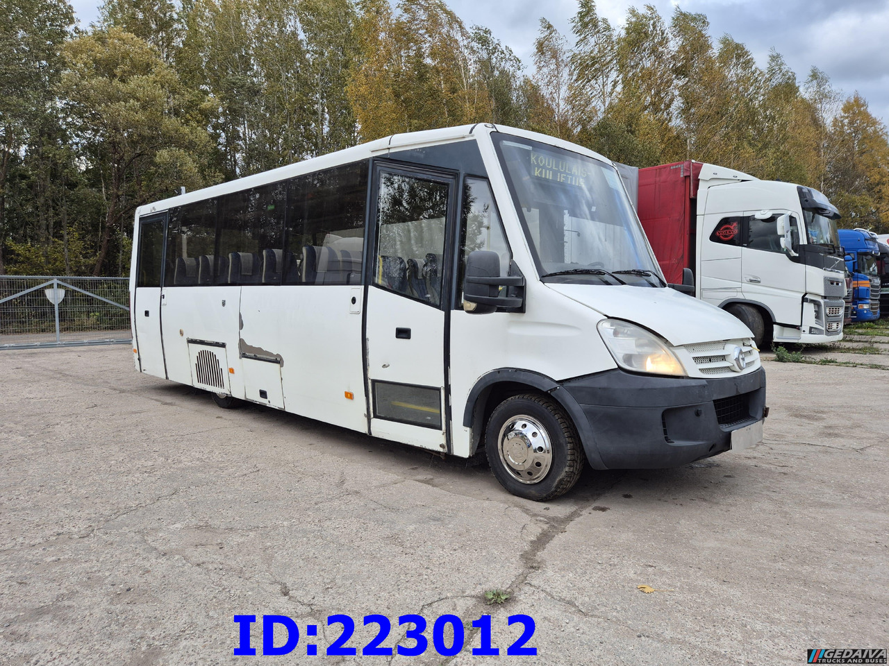 IVECO Daily 50C18 - 23-seater - مركبة كوتش: صورة 3 IVECO Daily 50C18 - 23-seater - مركبة كوتش: صورة 3