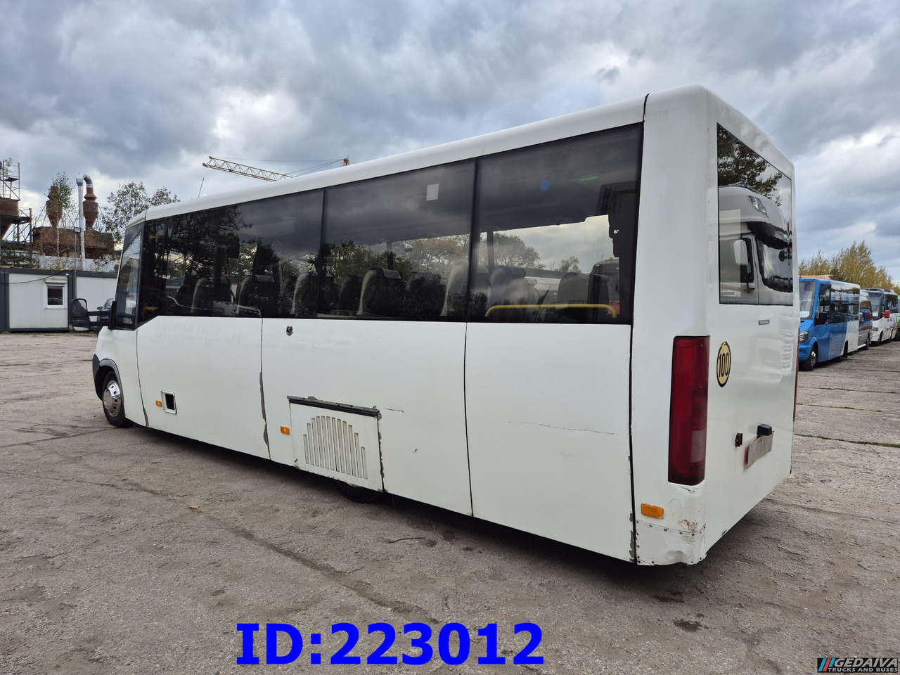 IVECO Daily 50C18 - 23-seater - مركبة كوتش: صورة 5 IVECO Daily 50C18 - 23-seater - مركبة كوتش: صورة 5