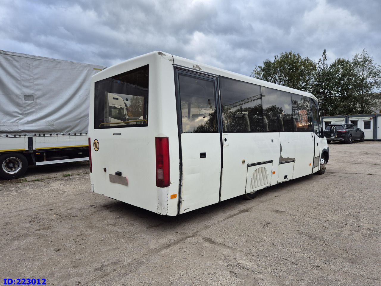 IVECO Daily 50C18 - 23-seater - حافلة صغيرة, مركبة كوتش: صورة 5 IVECO Daily 50C18 - 23-seater - حافلة صغيرة, مركبة كوتش: صورة 5