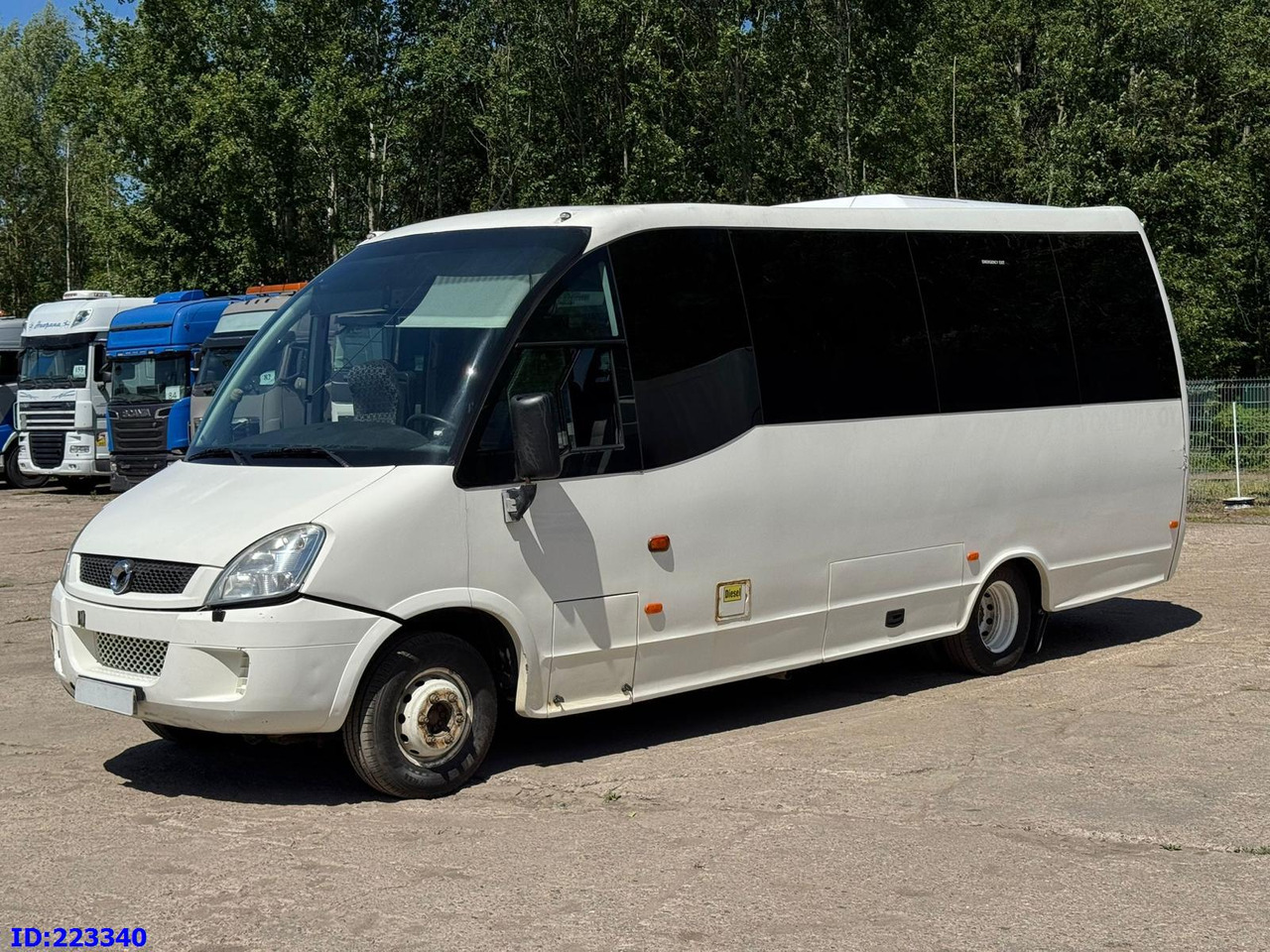 IVECO Wing Euro5 25 places - مركبة كوتش: صورة 1 IVECO Wing Euro5 25 places - مركبة كوتش: صورة 1
