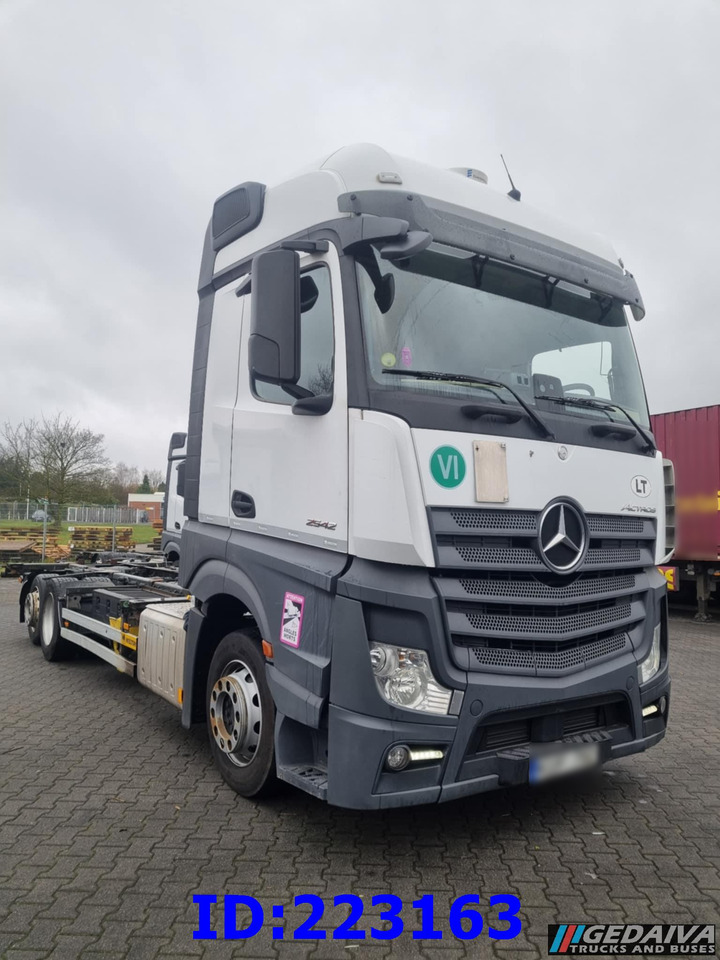 MERCEDES-BENZ Actros 2542 BDF 6x2 Euro6 - شاحنة هيكل كابينة: صورة 1 MERCEDES-BENZ Actros 2542 BDF 6x2 Euro6 - شاحنة هيكل كابينة: صورة 1