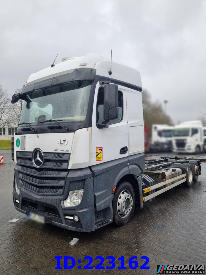MERCEDES-BENZ Actros 2542 BDF 6x2 Euro6 - شاحنة هيكل كابينة: صورة 1 MERCEDES-BENZ Actros 2542 BDF 6x2 Euro6 - شاحنة هيكل كابينة: صورة 1
