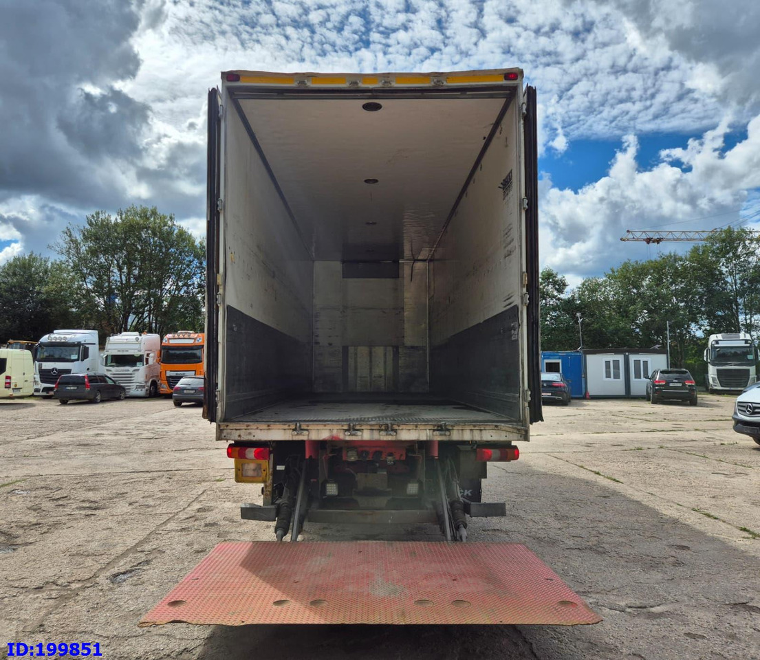 شاحنة مقفلة MERCEDES-BENZ Actros 2551 6x2 Euro5: صورة 7