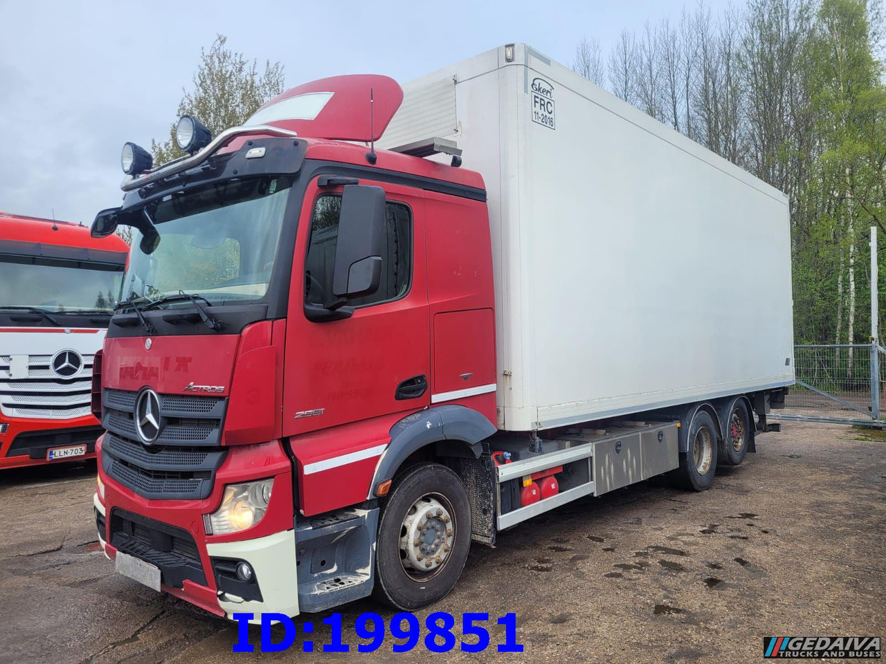 MERCEDES-BENZ Actros 2551 6x2 Euro5 - شاحنة مقفلة: صورة 1 MERCEDES-BENZ Actros 2551 6x2 Euro5 - شاحنة مقفلة: صورة 1