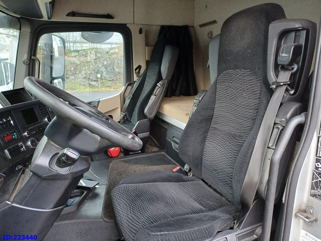 MERCEDES-BENZ Actros 2551 6x2 Euro6 - شاحنة الفريزر: صورة 5 MERCEDES-BENZ Actros 2551 6x2 Euro6 - شاحنة الفريزر: صورة 5