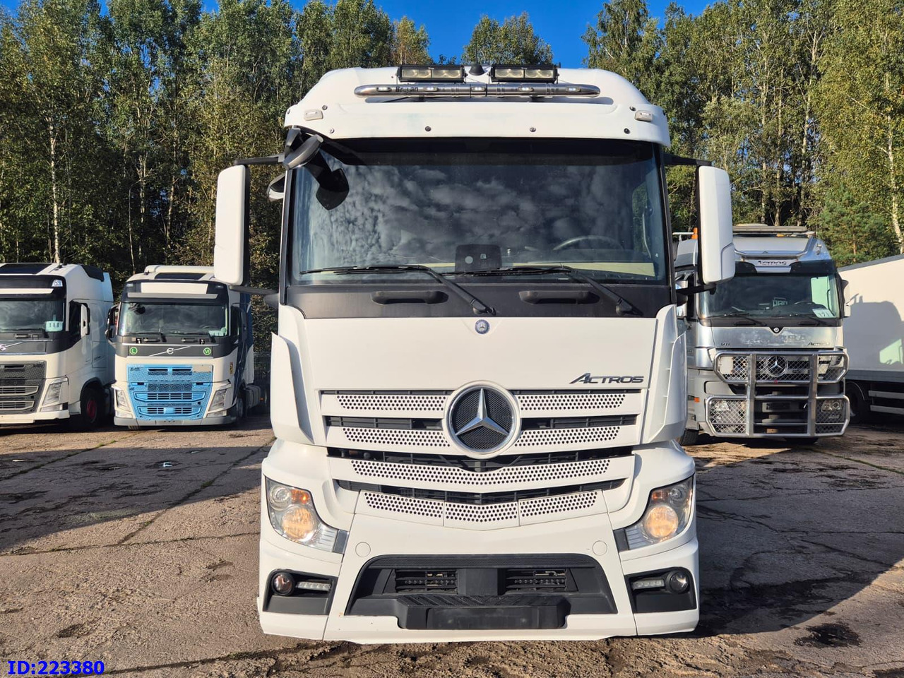 MERCEDES-BENZ Actros 2551 6x2 -Steering axle - Euro6 - وحدة جر: صورة 2 MERCEDES-BENZ Actros 2551 6x2 -Steering axle - Euro6 - وحدة جر: صورة 2