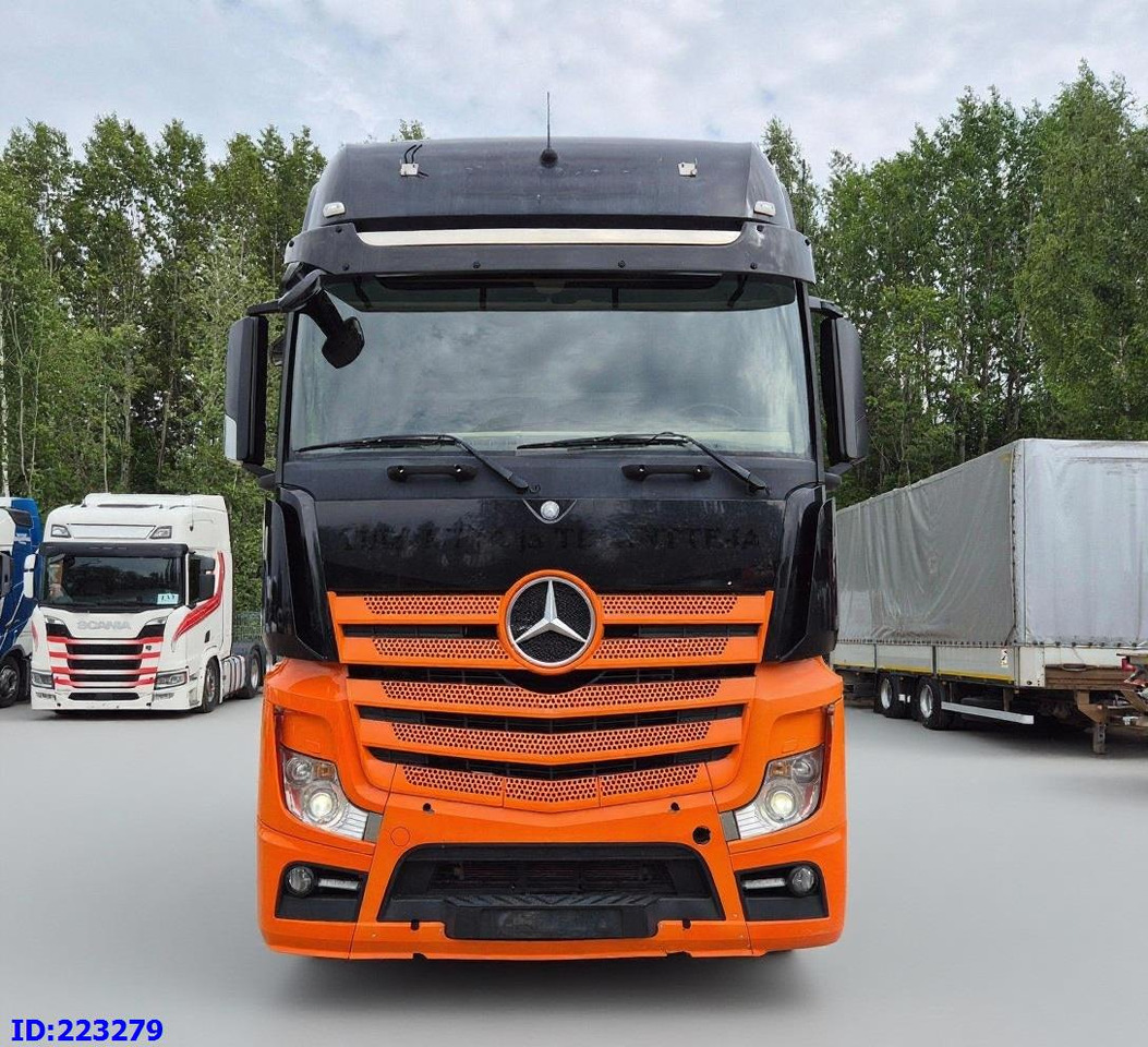 MERCEDES-BENZ Actros 3563 8×4 ( Steering axle) - شاحنة هيكل كابينة: صورة 2 MERCEDES-BENZ Actros 3563 8×4 ( Steering axle) - شاحنة هيكل كابينة: صورة 2
