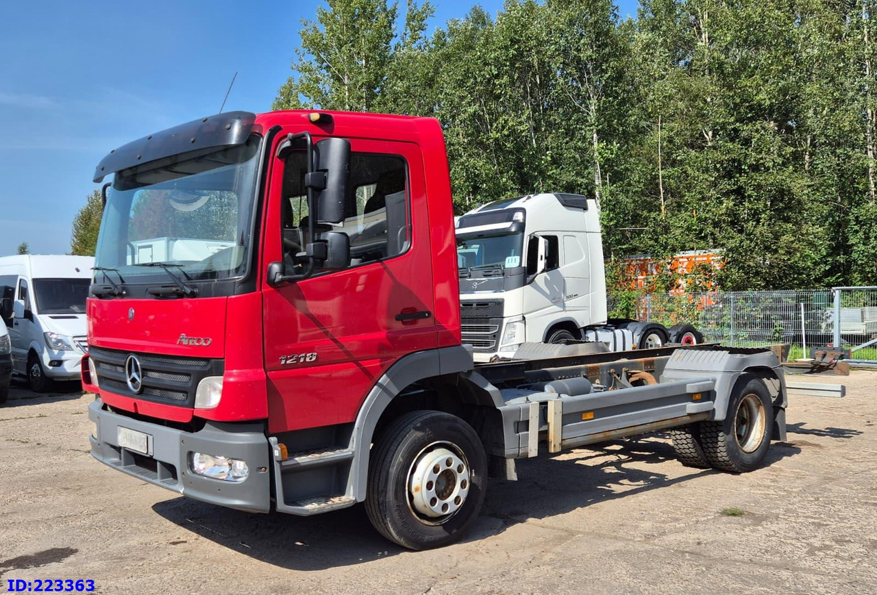 MERCEDES-BENZ Atego 1218 - Full steel - Manual (3 seats) - شاحنة هيكل كابينة: صورة 1 MERCEDES-BENZ Atego 1218 - Full steel - Manual (3 seats) - شاحنة هيكل كابينة: صورة 1