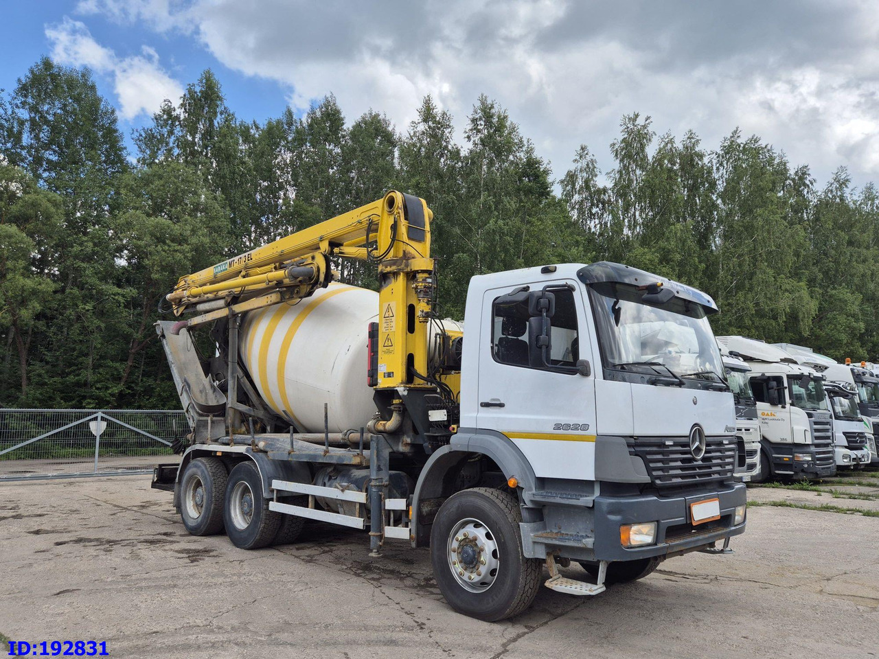 MERCEDES-BENZ Atego 2628 6x4 Schwing 17m 9m3 - مضخة خرسانة: صورة 4 MERCEDES-BENZ Atego 2628 6x4 Schwing 17m 9m3 - مضخة خرسانة: صورة 4