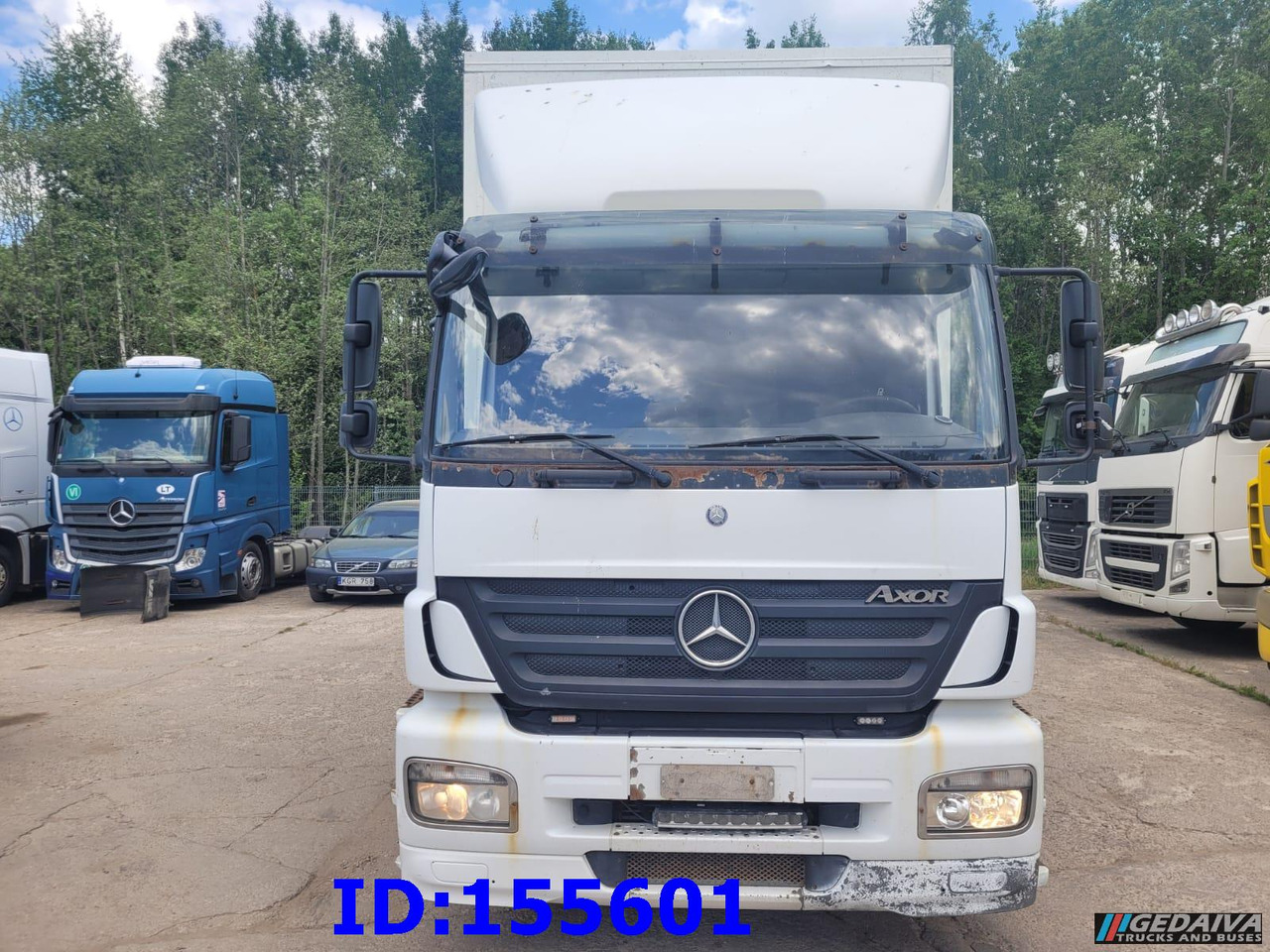 MERCEDES-BENZ Axor 1828 Manual - شاحنة صندوق متساوي: صورة 2 MERCEDES-BENZ Axor 1828 Manual - شاحنة صندوق متساوي: صورة 2