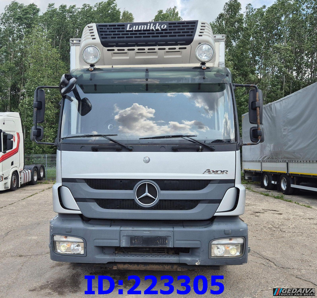 MERCEDES-BENZ Axor 1829 Euro5 Manual + Tail lift - شاحنة الفريزر: صورة 2 MERCEDES-BENZ Axor 1829 Euro5 Manual + Tail lift - شاحنة الفريزر: صورة 2