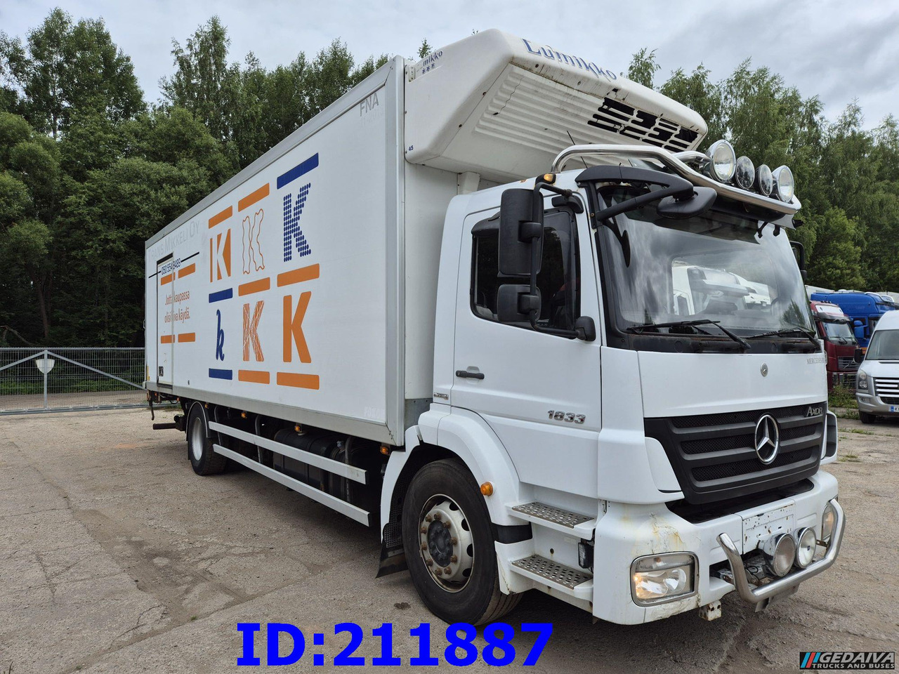 MERCEDES-BENZ Axor 1833 - Manual - شاحنة الفريزر: صورة 4 MERCEDES-BENZ Axor 1833 - Manual - شاحنة الفريزر: صورة 4