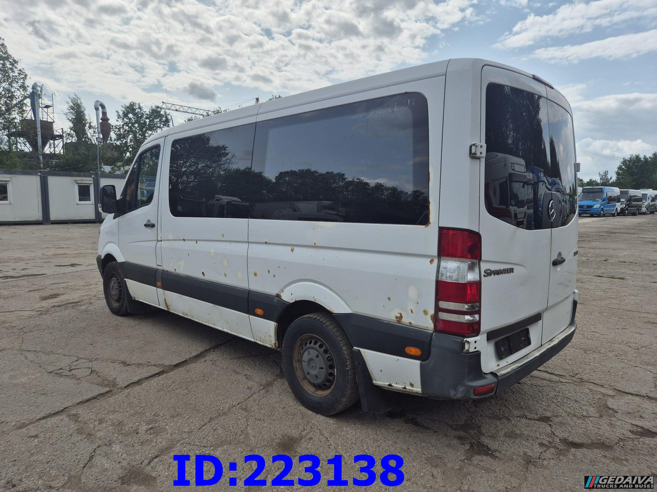 MERCEDES-BENZ Sprinter 213 - Euro5 - مركبة كوتش: صورة 5 MERCEDES-BENZ Sprinter 213 - Euro5 - مركبة كوتش: صورة 5