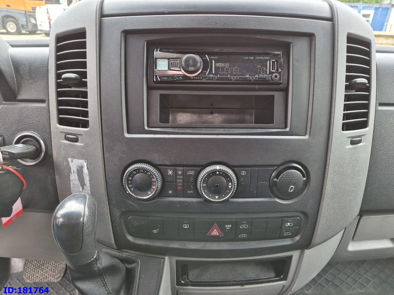مركبة كوتش MERCEDES-BENZ Sprinter 316 Pegabus Euro5: صورة 14 مركبة كوتش MERCEDES-BENZ Sprinter 316 Pegabus Euro5: صورة 14