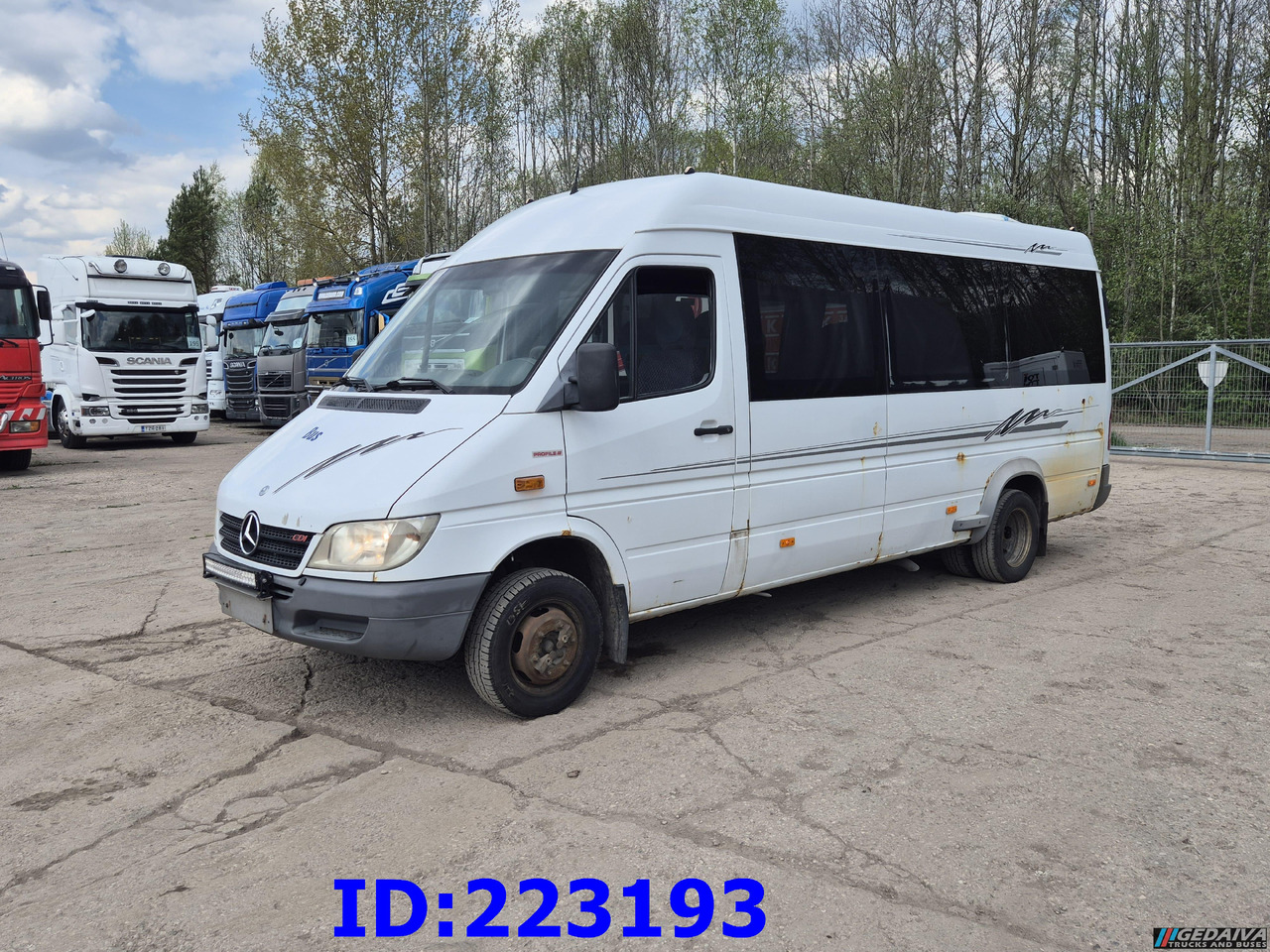 MERCEDES-BENZ Sprinter 416 VIP AC 17-seater - مركبة كوتش: صورة 1 MERCEDES-BENZ Sprinter 416 VIP AC 17-seater - مركبة كوتش: صورة 1