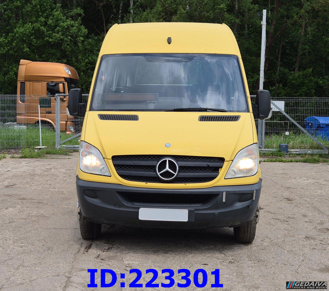 MERCEDES-BENZ Sprinter 515 TRANSFER 23 PLACES - مركبة كوتش: صورة 2 MERCEDES-BENZ Sprinter 515 TRANSFER 23 PLACES - مركبة كوتش: صورة 2