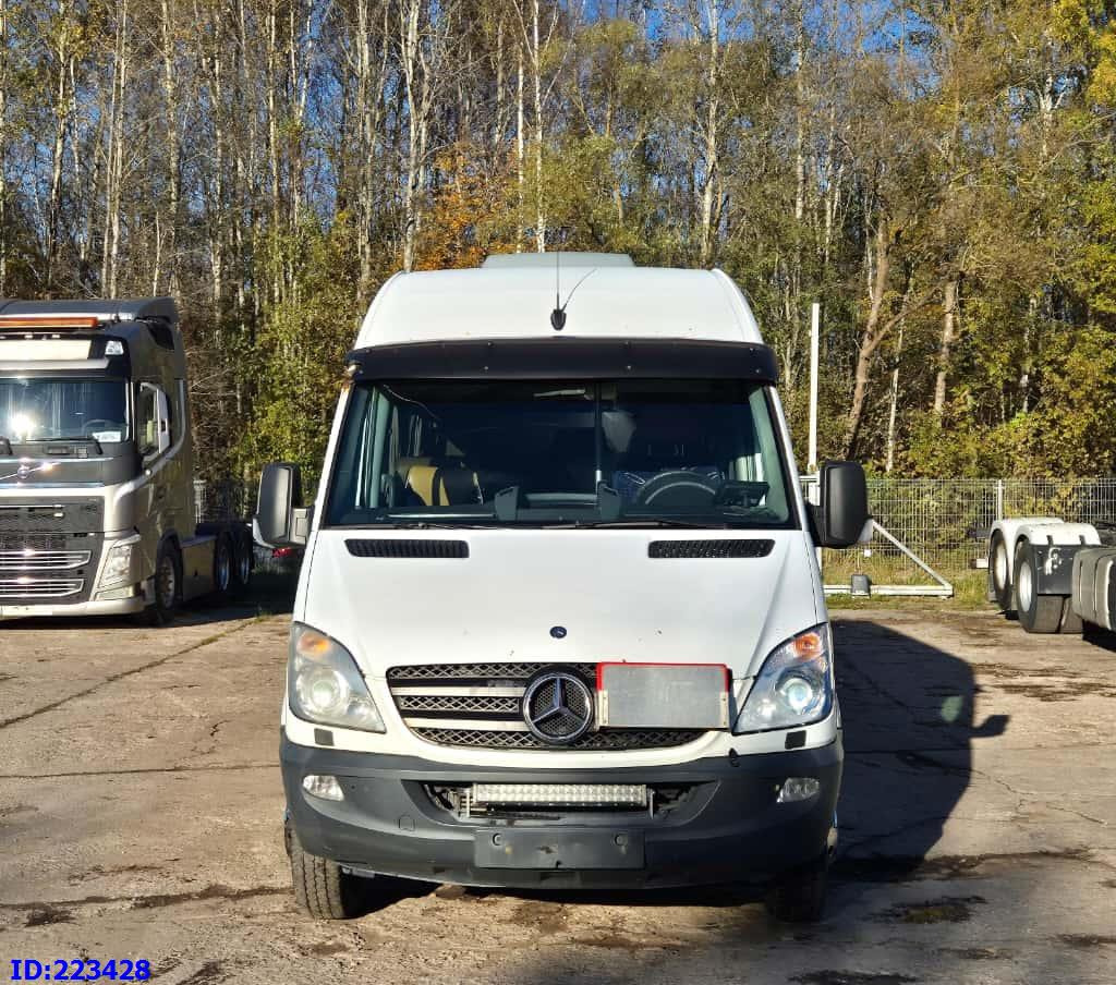 MERCEDES-BENZ Sprinter 516 Euro5 21-Place - حافلة صغيرة, ميكروباص: صورة 2 MERCEDES-BENZ Sprinter 516 Euro5 21-Place - حافلة صغيرة, ميكروباص: صورة 2