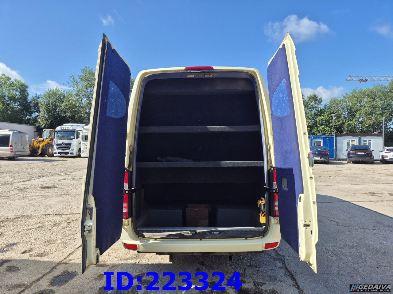 MERCEDES-BENZ Sprinter 516 XXL 20 place Euro6 - مركبة كوتش: صورة 5 MERCEDES-BENZ Sprinter 516 XXL 20 place Euro6 - مركبة كوتش: صورة 5
