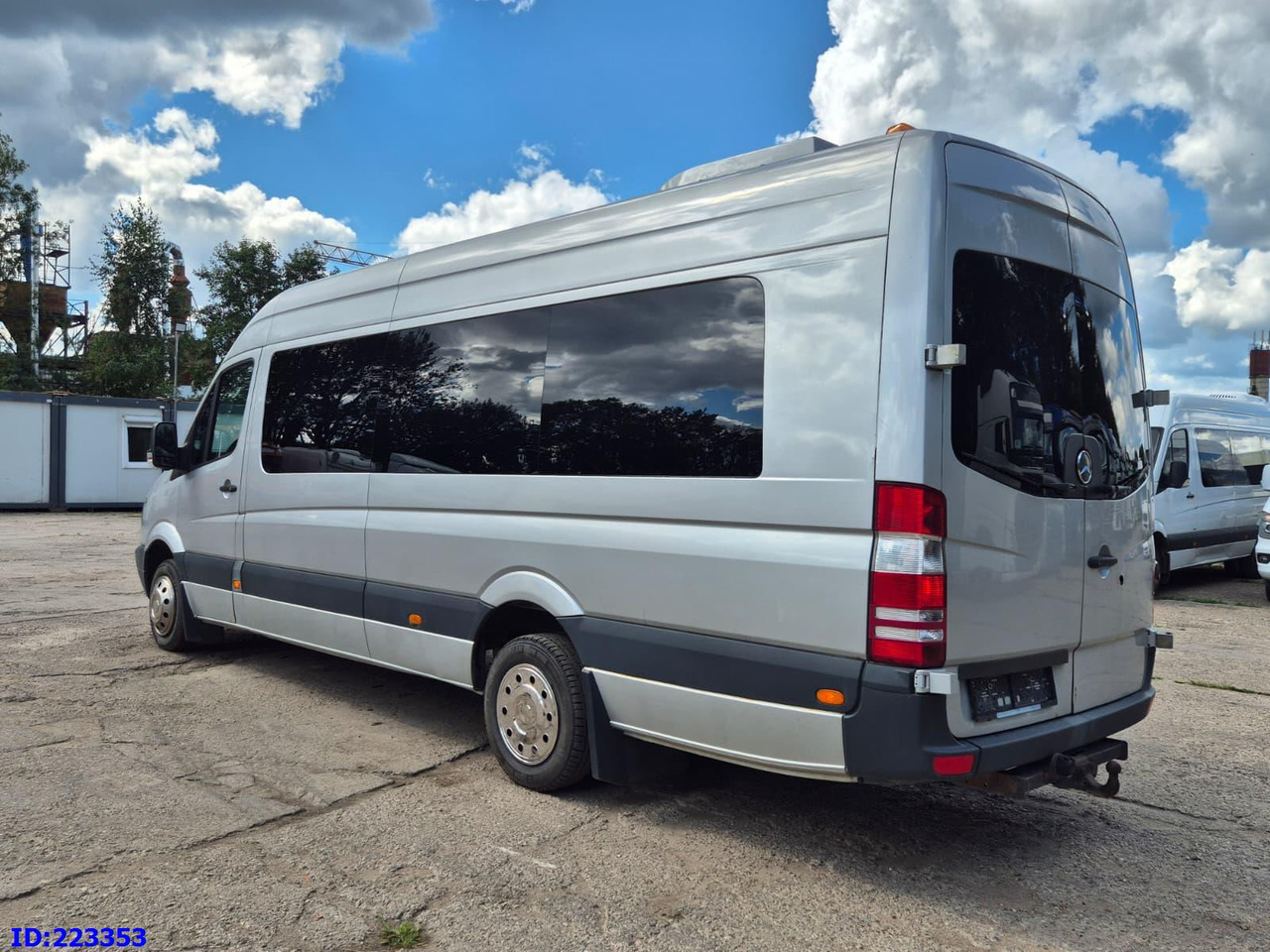 MERCEDES-BENZ Sprinter 518 - 23 Seater - مركبة كوتش: صورة 5 MERCEDES-BENZ Sprinter 518 - 23 Seater - مركبة كوتش: صورة 5
