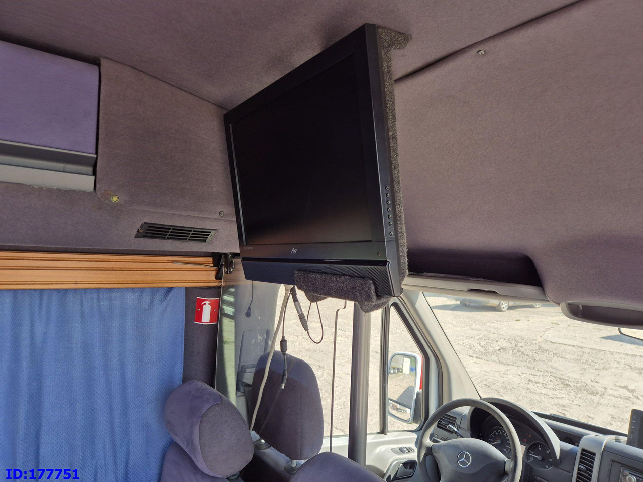 حافلة صغيرة, ميكروباص MERCEDES-BENZ Sprinter 518 - VIP - 17-seater: صورة 20