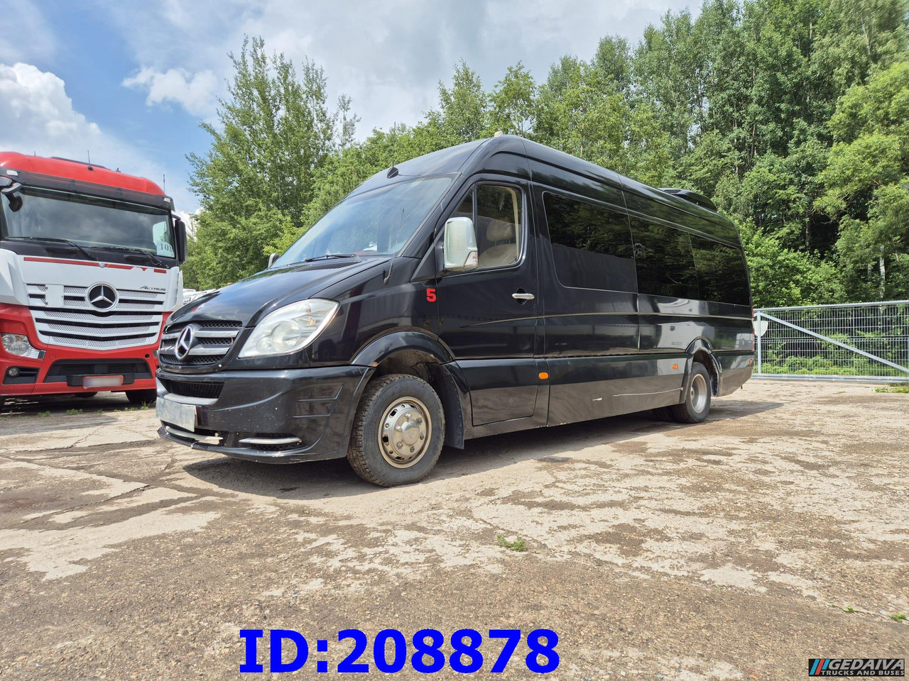 MERCEDES-BENZ Sprinter 519 -VIP- 17 places - مركبة كوتش: صورة 1 MERCEDES-BENZ Sprinter 519 -VIP- 17 places - مركبة كوتش: صورة 1