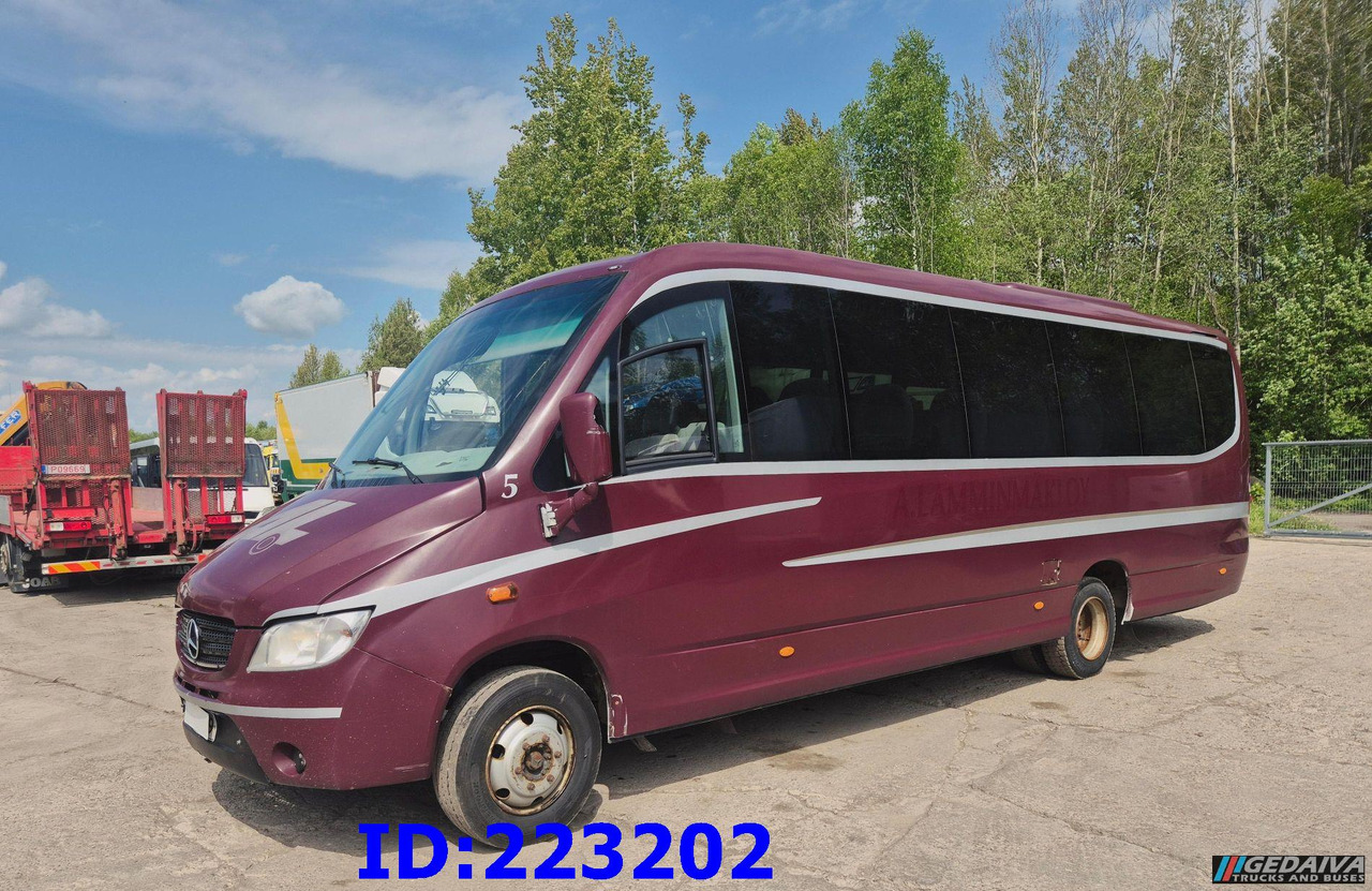 MERCEDES-BENZ Sunrider 818D Vario 33 - Seater - مركبة كوتش: صورة 1 MERCEDES-BENZ Sunrider 818D Vario 33 - Seater - مركبة كوتش: صورة 1