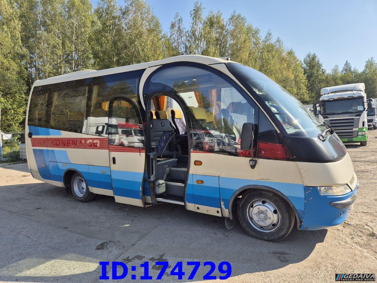 MERCEDES-BENZ Vario 815 26-Seater - مركبة كوتش: صورة 4 MERCEDES-BENZ Vario 815 26-Seater - مركبة كوتش: صورة 4