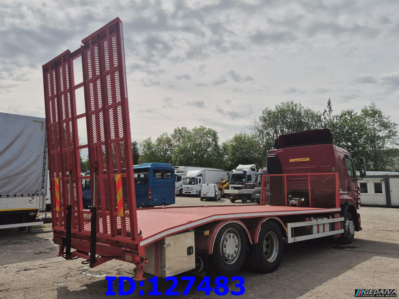 RENAULT Premium 460 6x2 (Steering axel) Euro5 - شاحنات مسطحة: صورة 4 RENAULT Premium 460 6x2 (Steering axel) Euro5 - شاحنات مسطحة: صورة 4
