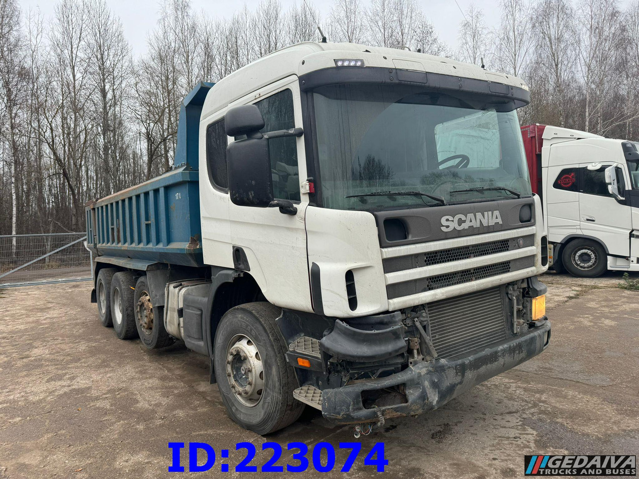 SCANIA 124 8x2 - Manual - Full steel - شاحنة قلاب: صورة 4 SCANIA 124 8x2 - Manual - Full steel - شاحنة قلاب: صورة 4