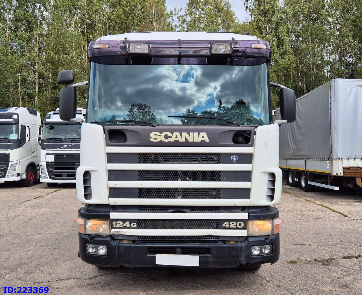 SCANIA R124 420 + Crane HIAB 140AW - شاحنة قلاب: صورة 2 SCANIA R124 420 + Crane HIAB 140AW - شاحنة قلاب: صورة 2