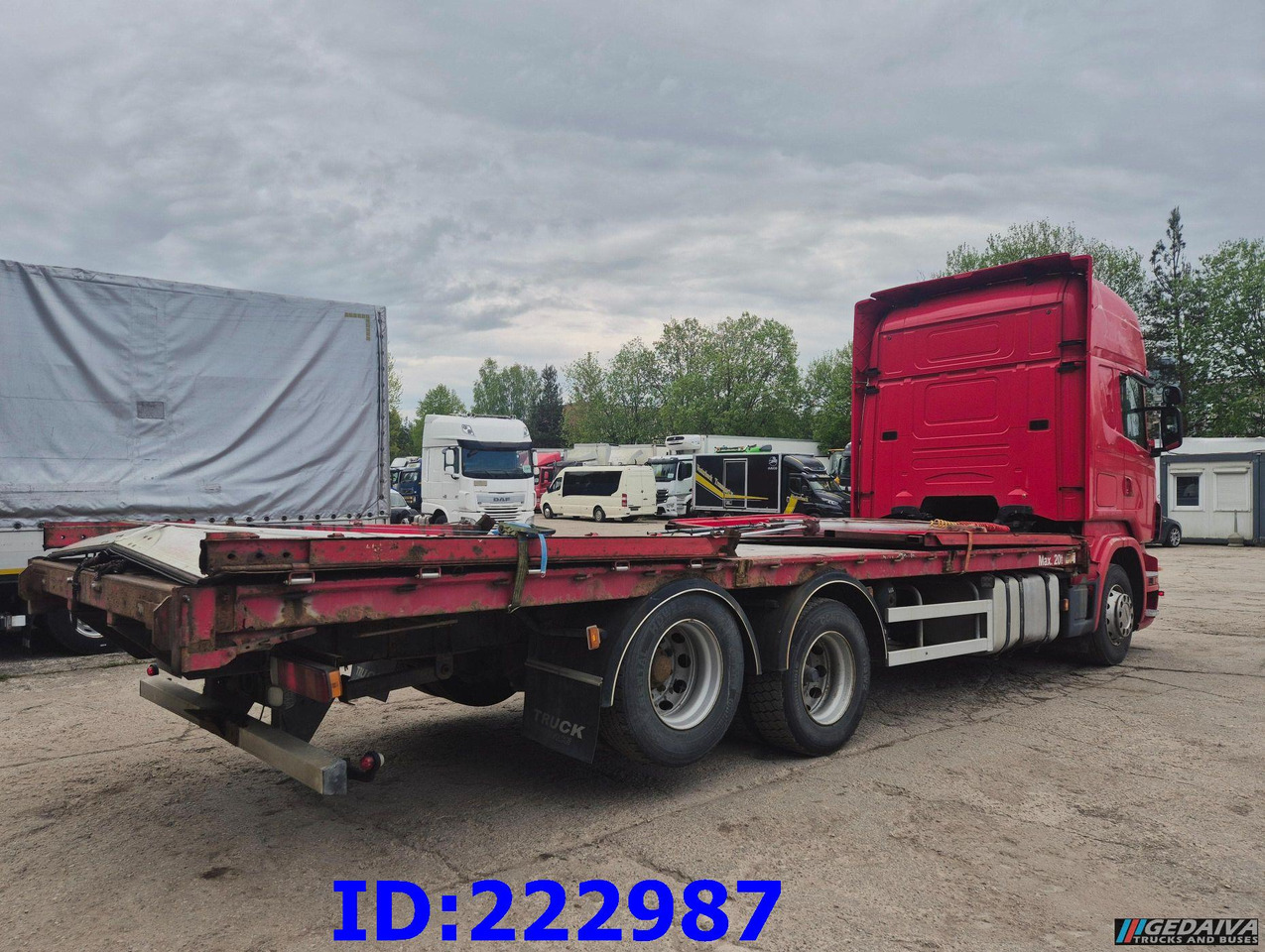 SCANIA R470 6x2 10tyre Manual - شاحنات مسطحة: صورة 4 SCANIA R470 6x2 10tyre Manual - شاحنات مسطحة: صورة 4