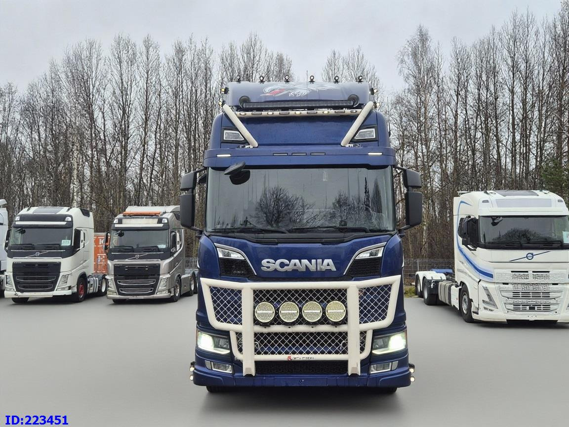 SCANIA R650 Full air 8x4 Steering axle (3 pedal) - شاحنة هيكل كابينة: صورة 2 SCANIA R650 Full air 8x4 Steering axle (3 pedal) - شاحنة هيكل كابينة: صورة 2