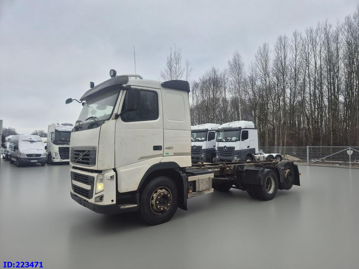 VOLVO FH 420HP 6×2 Steering axle - شاحنة هيكل كابينة: صورة 1 VOLVO FH 420HP 6×2 Steering axle - شاحنة هيكل كابينة: صورة 1