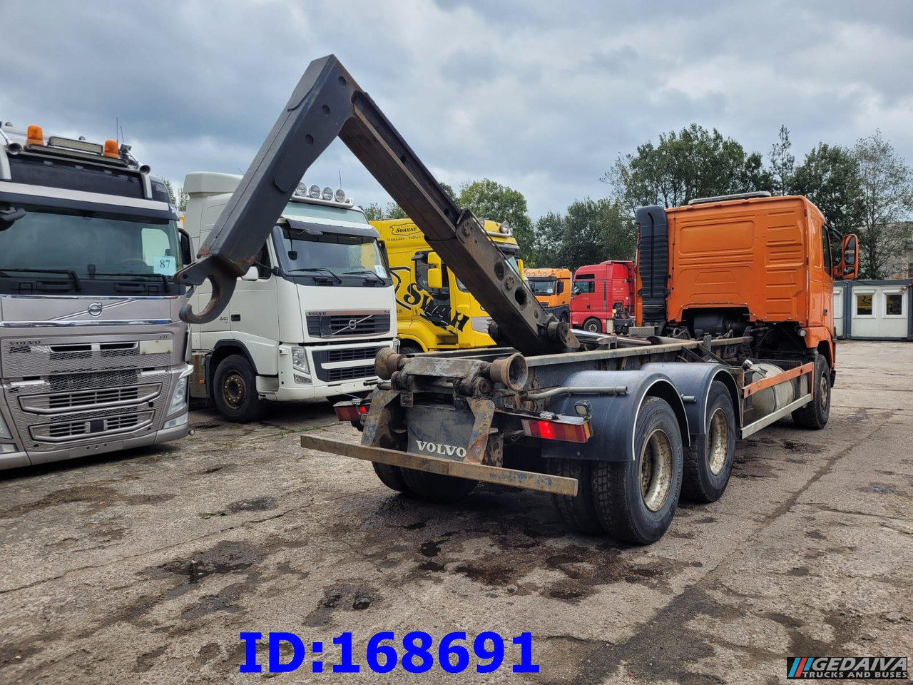 شاحنة ذات خطاف VOLVO FH12 380HP 6x2 10tyre Hook Tipper: صورة 6
