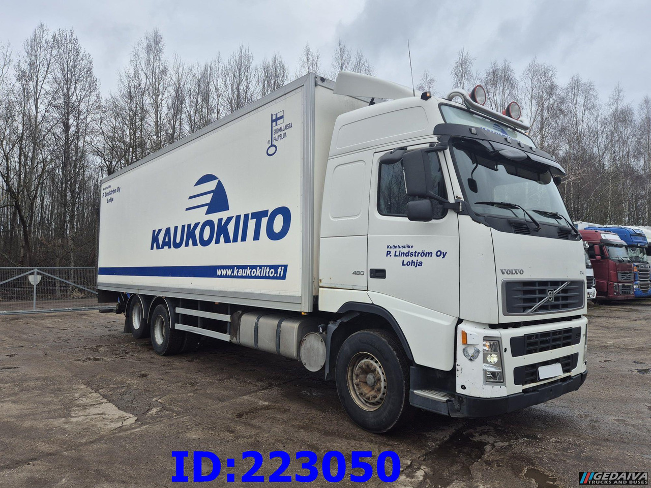 VOLVO FH13 480HP 6x2 Manual 10 tyres - شاحنة صندوق متساوي: صورة 4 VOLVO FH13 480HP 6x2 Manual 10 tyres - شاحنة صندوق متساوي: صورة 4