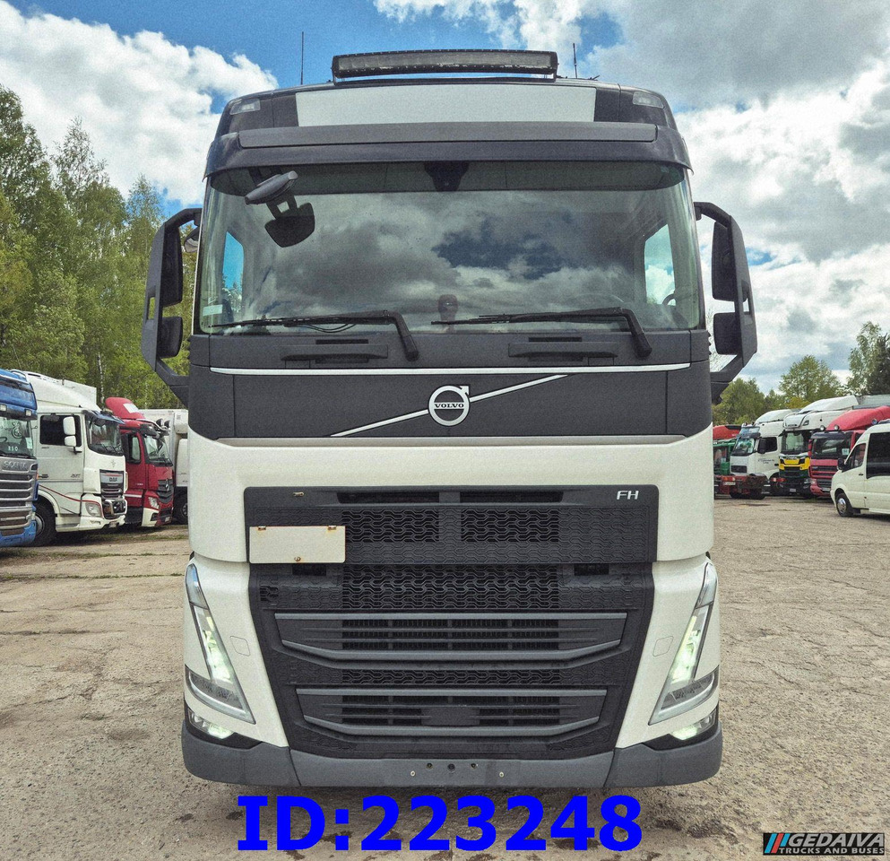 VOLVO FH13 500HP 6x4 - وحدة جر: صورة 2 VOLVO FH13 500HP 6x4 - وحدة جر: صورة 2